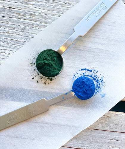 Superfood Highlight: Spirulina and Blue Majik - What's the Difference? –  E3Live